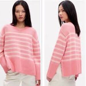 GAP Women's Pink & White Striped Knitted Sweater